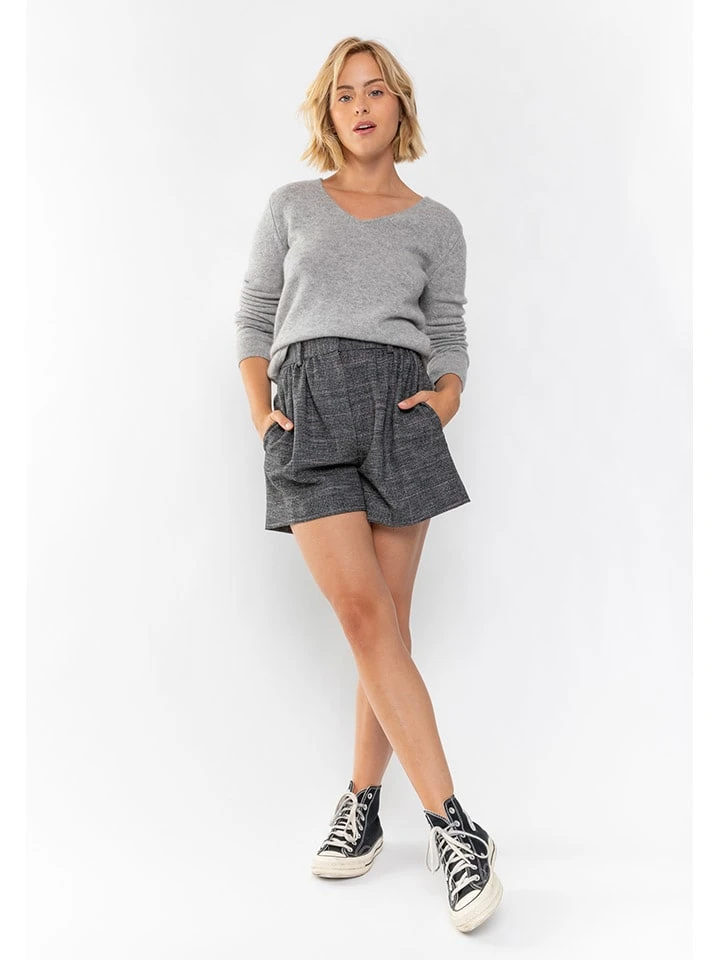 Kaschmir-Pullover In Grau 6 Kaschmir-Pullover In Grau - Image 4