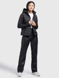 Khujo Jacke GHITA MATT In Schwarz -Familien Geschäft khujo jacke ghita matt in schwarz 5