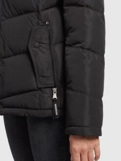 Khujo Winterjacke "Winsen 6" In Schwarz -Familien Geschäft khujo winterjacke winsen 6 in schwarz 8